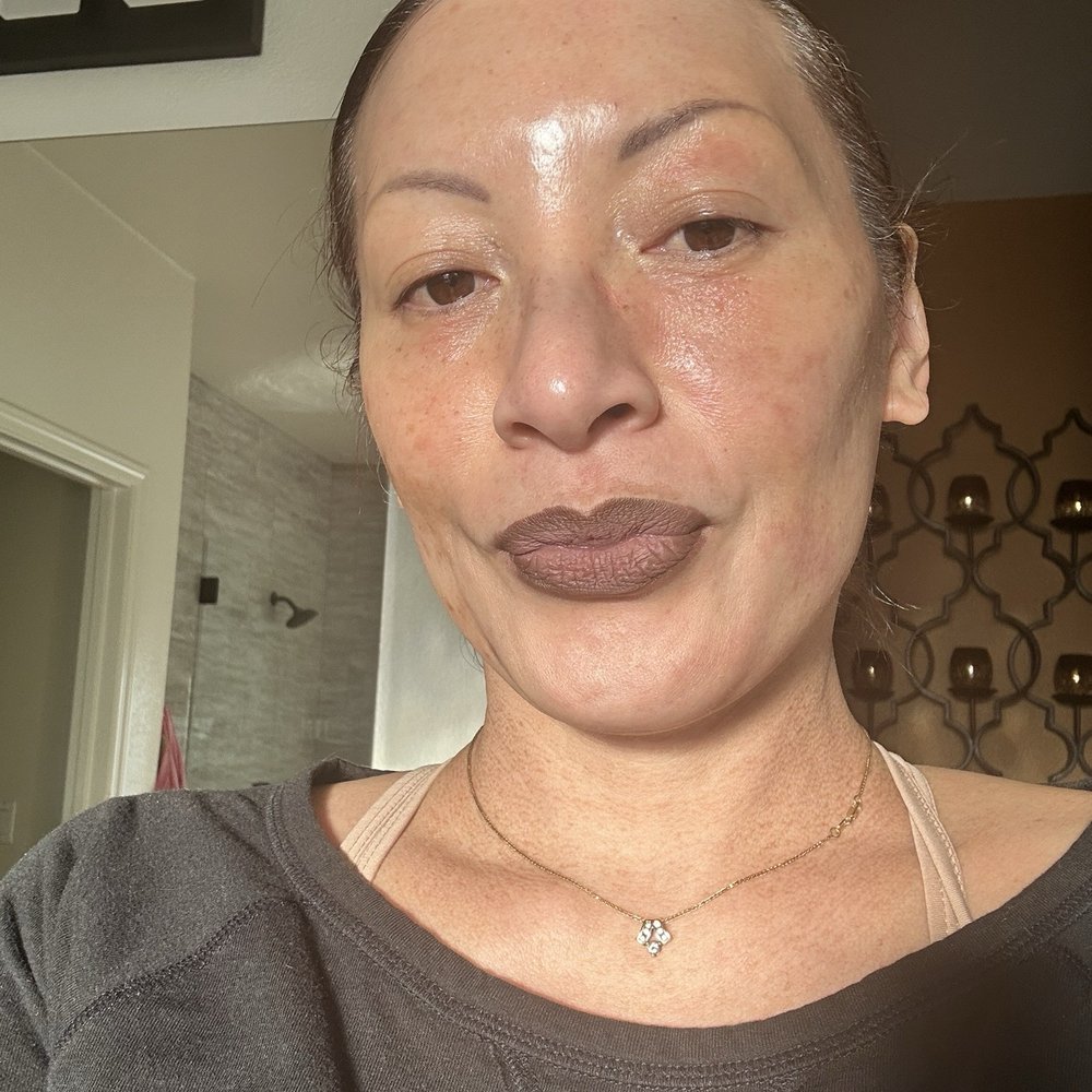 Just finished a facial with Marie and my skin so soft as moisturized. Just finished a facial with Marie and my skin so soft as moisturized.