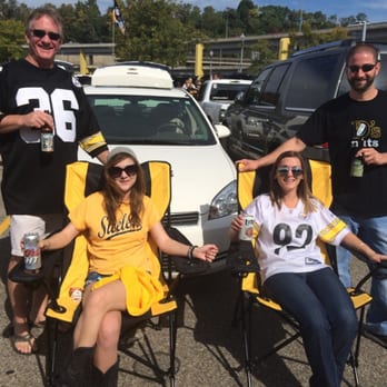 Pittsburgh Steelers - Stadiums & Arenas Near Me - Pittsburgh, Pennsylvania Pittsburgh Steelers - Stadiums & Arenas Near Me - Pittsburgh, Pennsylvania