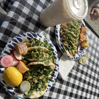 Tacos Montero - Tacos de asada, chorizo, chicharon - Food Trucks Near Me - San Jose, California