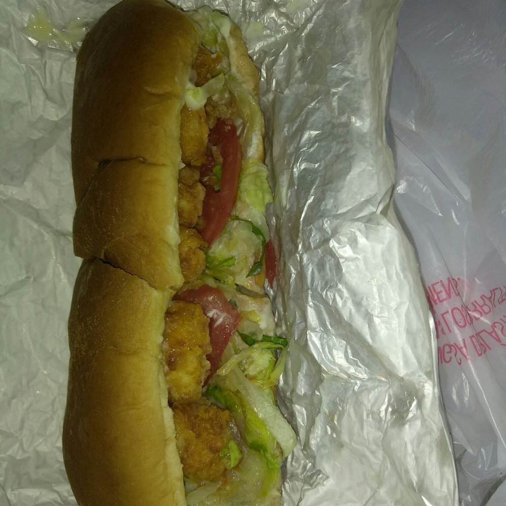 Shrimp PoBoy good sized nice big shrimps!! Shrimp PoBoy good sized nice big shrimps!!