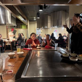 Benihana - Cupertino - Steakhouses Near Me - Cupertino, California