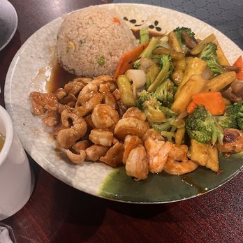Izumi - Sushi Bars Near Me - North Liberty, Iowa Izumi - Sushi Bars Near Me - North Liberty, Iowa