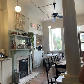 Patois Restaurant - Dining room - French Near Me - New Orleans, Louisiana Patois Restaurant - Dining room - French Near Me - New Orleans, Louisiana