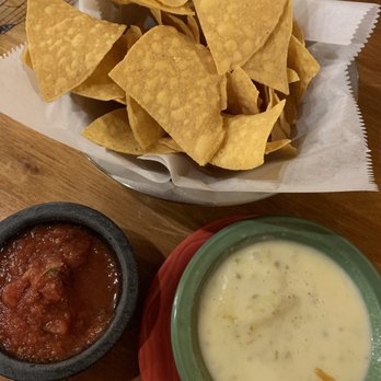 El Rey Tolteca Mexican Restaurant - Chips salsa and Queso Dip - Mexican Near Me - Manassas, Virginia