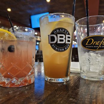 Drafts Sports Bar & Grill - American Near Me - Orlando, Florida Drafts Sports Bar & Grill - American Near Me - Orlando, Florida