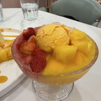 Mango Mango Dessert - Many - Desserts Near Me - Las Vegas, Nevada