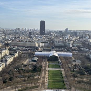 Eiffel Tower, Paris France - Landmarks & Historical Buildings Near Me - Paris Eiffel Tower, Paris France - Landmarks & Historical Buildings Near Me - Paris