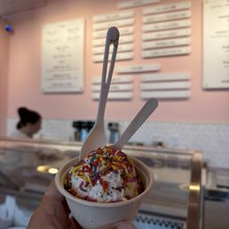 Mint strachetella with sprinkles Mint strachetella with sprinkles