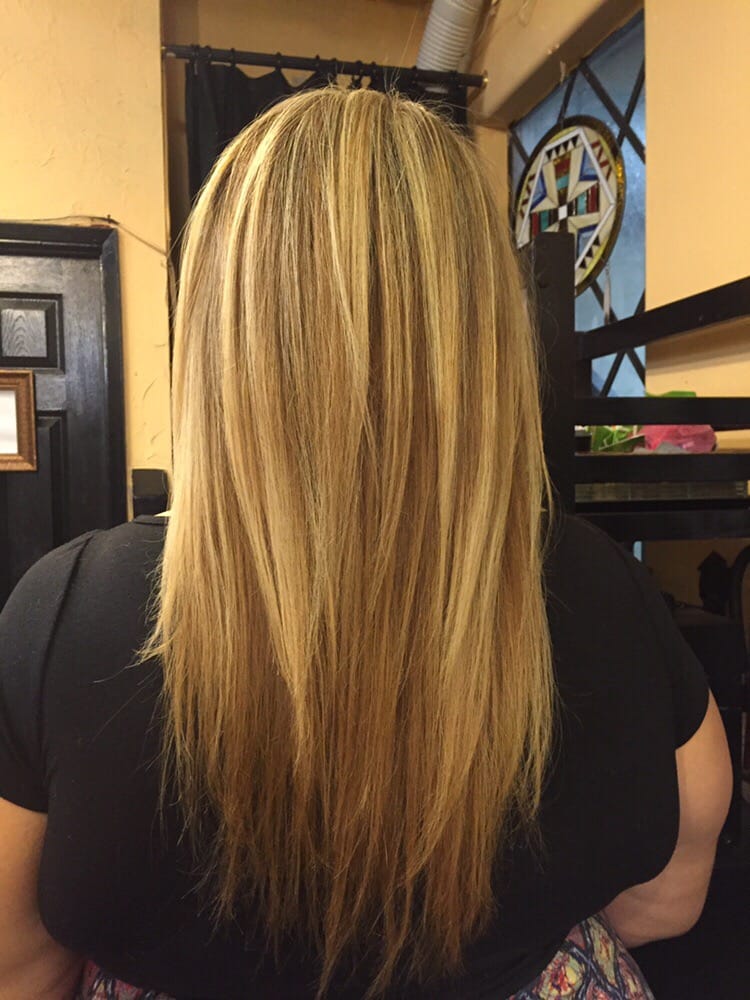 Hair By Nicole Logo