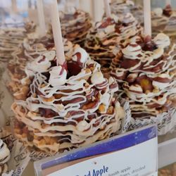 Rocky Mountain Chocolate Factory - Rocky Road Apple 01-16-2025
