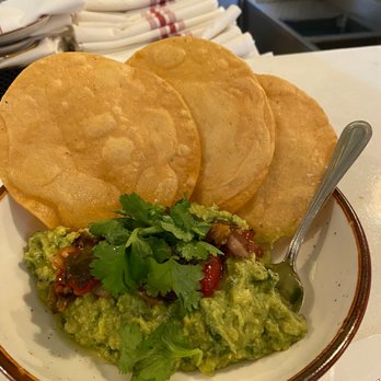 Cantina - Guacamole and chips - Mexican Near Me - Cincinnati, Ohio Cantina - Guacamole and chips - Mexican Near Me - Cincinnati, Ohio