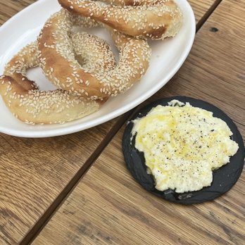 Amali - Complimentary bread - Mediterranean Near Me - New York, New York