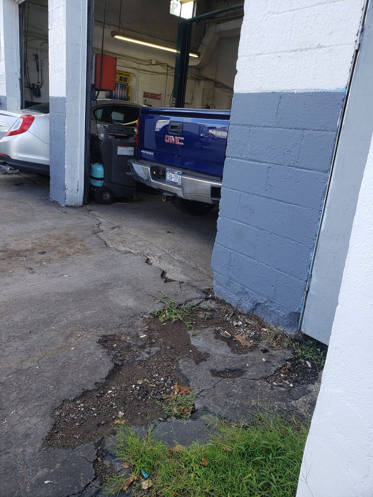 TACONIC AUTO REPAIR, INC Updated August 2024 529 Highland Ave