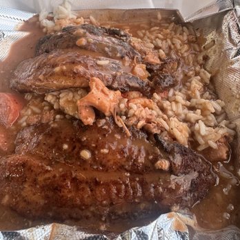 Gumbo Jeaux's - Catfish Tout - Sandwiches Near Me - Houston, Texas