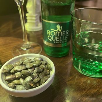 Zum weißen Rauchfangkehrer - Pumpkin seeds salted - Austrian Near Me - Vienna, 9 Zum weißen Rauchfangkehrer - Pumpkin seeds salted - Austrian Near Me - Vienna, 9
