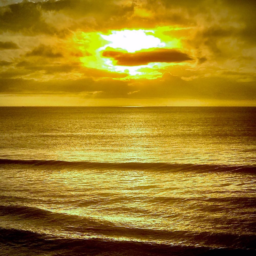 Sunset at Pass-A-Grille Beach - Beaches Near Me - Pass-a-Grille Beach, Florida Sunset at Pass-A-Grille Beach - Beaches Near Me - Pass-a-Grille Beach, Florida
