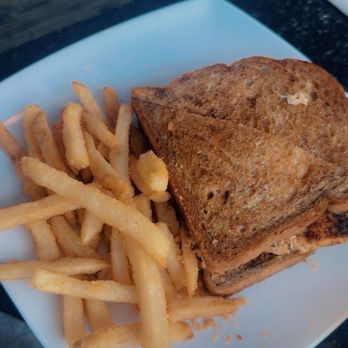 Black Point Ocean Grill - Seafood Near Me - Cutler Bay, Florida