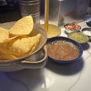 La Vie Mex - Mexican Near Me - Bronx, New York
