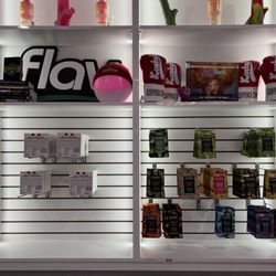 Cannasseurs Club Weed Dispensary North Hollywood - Weed Edibles North Hollywood
