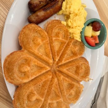 Skillets Restaurant - Waffle Platter - Breakfast & Brunch Near Me - Wellington, Florida