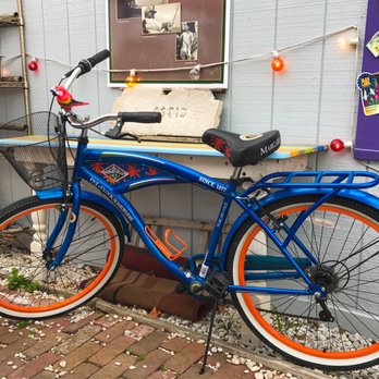 Key West Tacos - Bike in dining area. Very cool touch - Mexican Near Me - Cape May, New Jersey