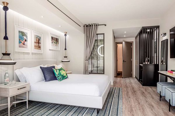 The Ray Hotel Delray Beach, Curio Collection by Hilton by null