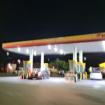 Love's Truck Care - Gas Stations Near Me - Troutdale, Oregon