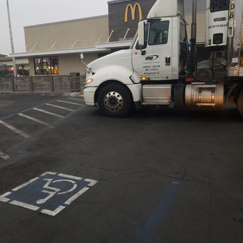 McDonald's - Fast Food Near Me - Gilroy, California