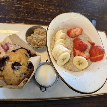 First Watch - Oatmeal - Breakfast & Brunch Near Me - Orlando, Florida First Watch - Oatmeal - Breakfast & Brunch Near Me - Orlando, Florida