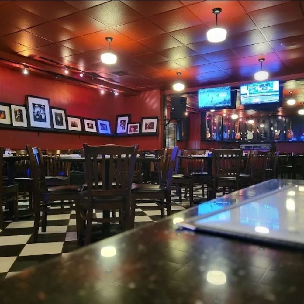 Two Frogs Grill - American Near Me - Ardmore, Oklahoma Two Frogs Grill - American Near Me - Ardmore, Oklahoma