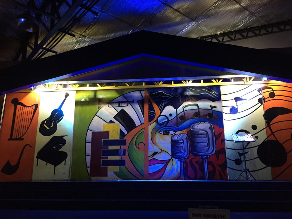 LAFFLINE COMEDY BAR Timog Avenue, Quezon City, Metro Manila