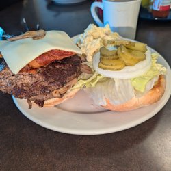 Bill's Diner - Double bacon, Swiss, mushroom burger. 5 stars.