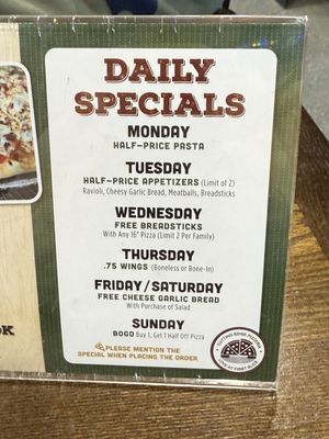 Cutting Edge Pizzeria by null