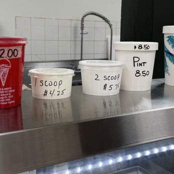 Dave & Andy's - Ice Cream & Frozen Yogurt Near Me - Pittsburgh, Pennsylvania Dave & Andy's - Ice Cream & Frozen Yogurt Near Me - Pittsburgh, Pennsylvania