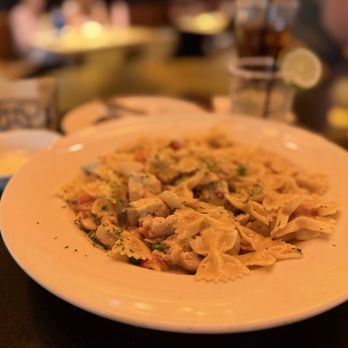 The Cheesecake Factory - Farfalle with Chicken and Roasted Garlic** - Desserts Near Me - Austin, Texas The Cheesecake Factory - Farfalle with Chicken and Roasted Garlic** - Desserts Near Me - Austin, Texas