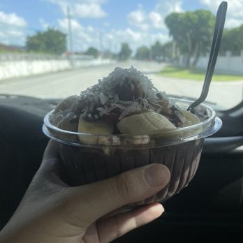 Smoothie Squad - Squad Bowl - Juice Bars & Smoothies Near Me - Miami, Florida Smoothie Squad - Squad Bowl - Juice Bars & Smoothies Near Me - Miami, Florida