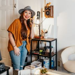Bottoms UP Boutique - Always Happy to Help!