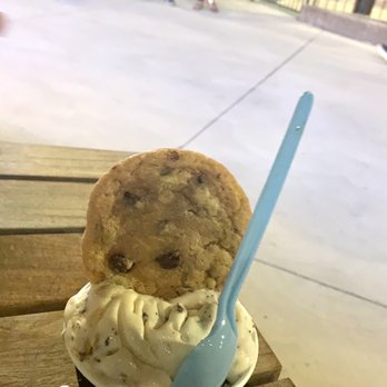 The Baked Bear - Chocolate Chip Cookies w/ Cookie Dough Ice Cream - Ice Cream & Frozen Yogurt Near Me - The Colony, Texas The Baked Bear - Chocolate Chip Cookies w/ Cookie Dough Ice Cream - Ice Cream & Frozen Yogurt Near Me - The Colony, Texas