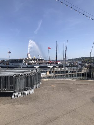 Jet d'Eau de Genève by null