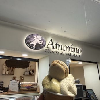 Amorino Gelato - Pistachio and vanilla - Gelato Near Me - San Antonio, Texas Amorino Gelato - Pistachio and vanilla - Gelato Near Me - San Antonio, Texas