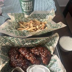 Wingstop - Sweet chili glaze