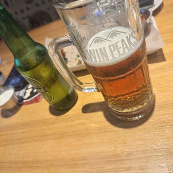 Twin Peaks - Sports Bars Near Me - Fort Lauderdale, Florida Twin Peaks - Sports Bars Near Me - Fort Lauderdale, Florida