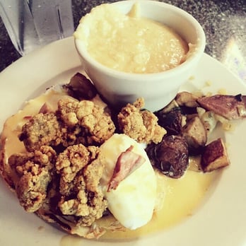 Chimes Restaurant - Eggs Pontchatrain, excellent!!!! - Southern Near Me - Baton Rouge, Louisiana