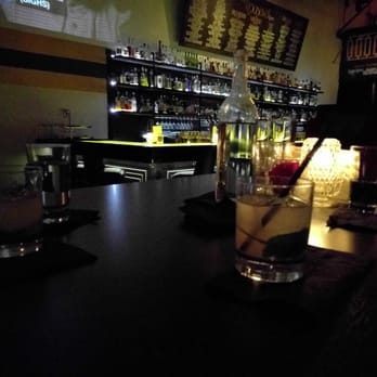 The Roosevelt Room - Cocktail Bars Near Me - Austin, Texas The Roosevelt Room - Cocktail Bars Near Me - Austin, Texas