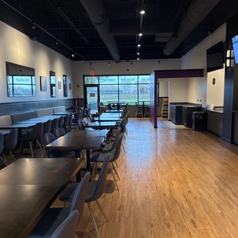Samosa King - Dining Area Entrance - Indian Near Me - Tinley Park, Illinois