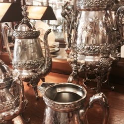 Crossroads Antiques