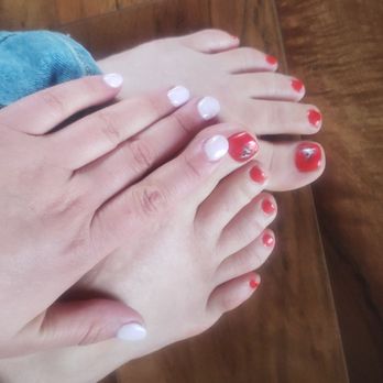Pro Nails - Manicure and pedicure by Hanna - Nail Salons Near Me - Northfield, Minnesota