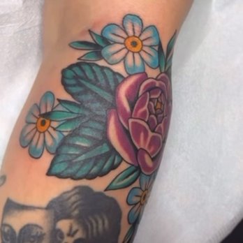 Good Daze Tattoo - Tattoo Near Me - Santa Ana, California