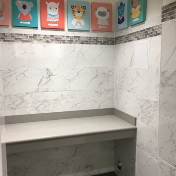 EddieWorld - Changing area in the restrooms - Service Stations Near Me - Yermo, California