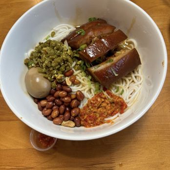 Lee's Kitchen - Noodles Near Me - Redmond, Washington Lee's Kitchen - Noodles Near Me - Redmond, Washington